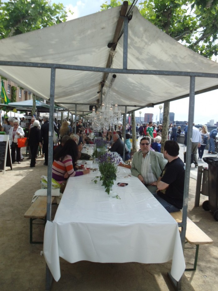 Sommersonnenwende und lange Tafel in Düsseldorf gandegourmet